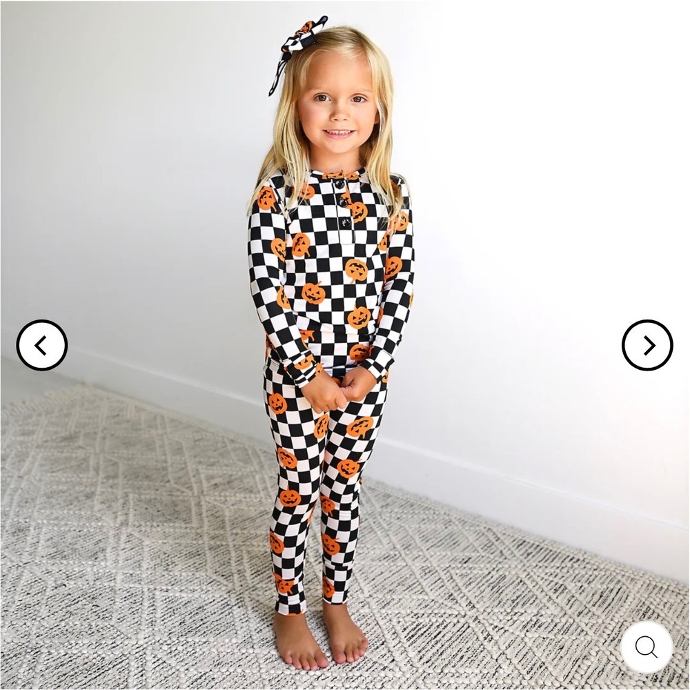 Gigi and Max Bamboo Pajamas Set Halloween‎ Jack O Lantern Checkered 6/7Y NEW